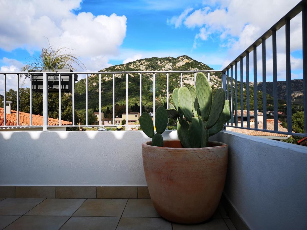 B&B Limone San Teodoro  Bagian luar foto